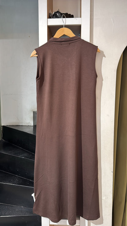 Polo Yaka Sıfır Kol Elbise