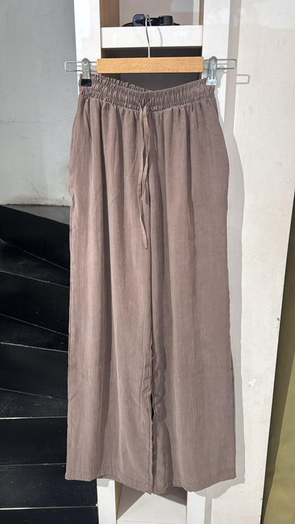 Lastikli Model Pantolon