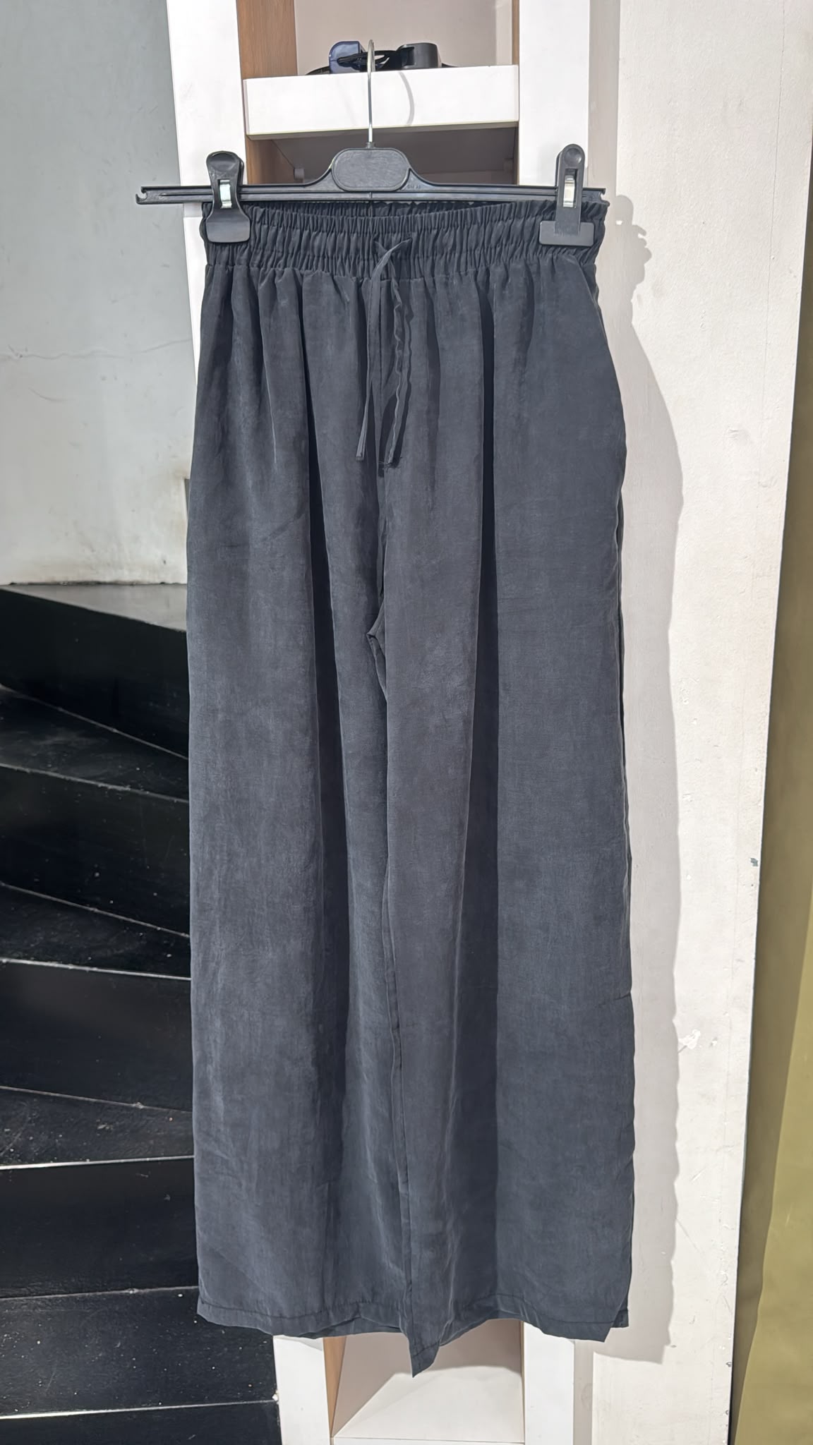 Lastikli Model Pantolon