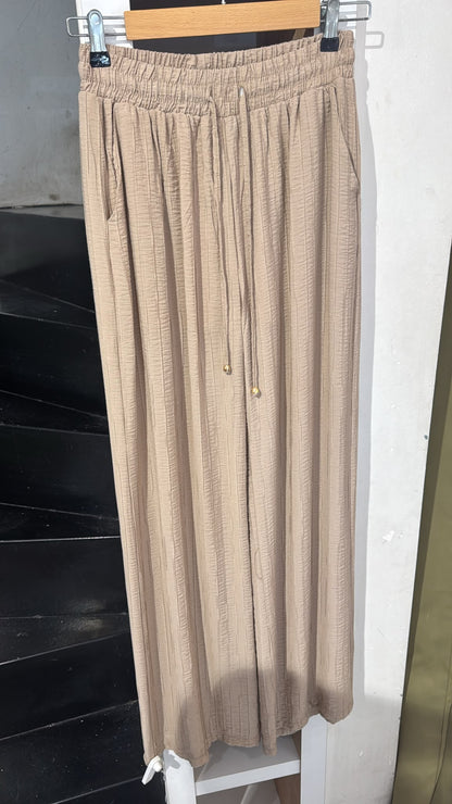 Kısa Astarlı Bol Paça Pantolon