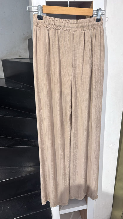 Kısa Astarlı Bol Paça Pantolon