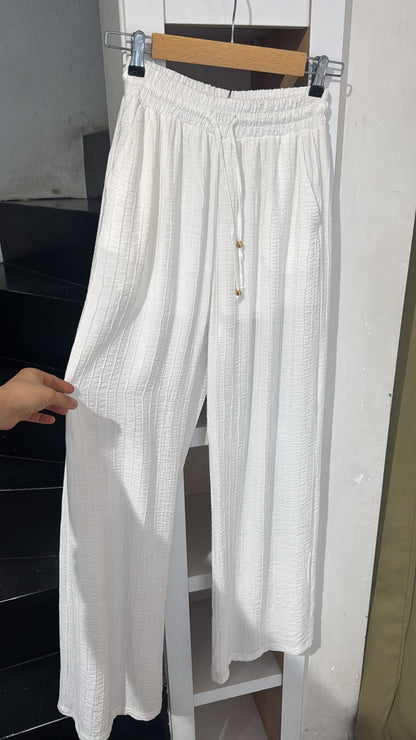 Kısa Astarlı Bol Paça Pantolon