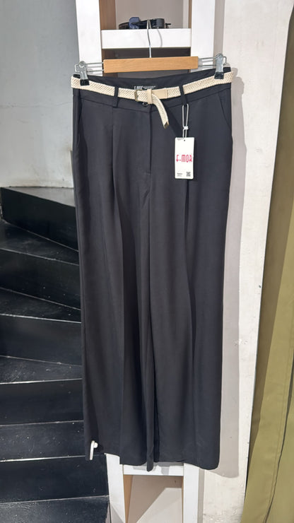 Örgü Kemerli Bol Paça Pantolon